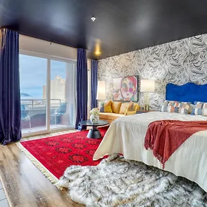 Quest Travels , Seattle United States